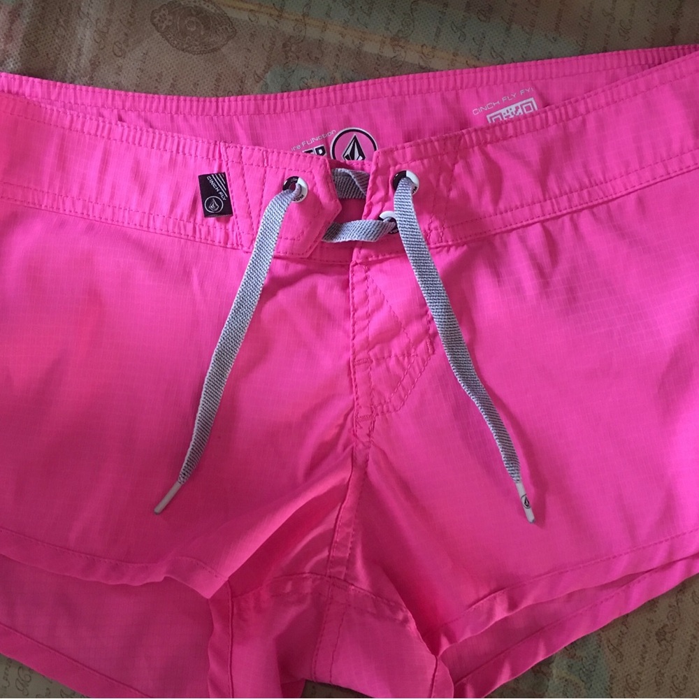 Free Clothes!! Volcom Women's Pink Board Shorts